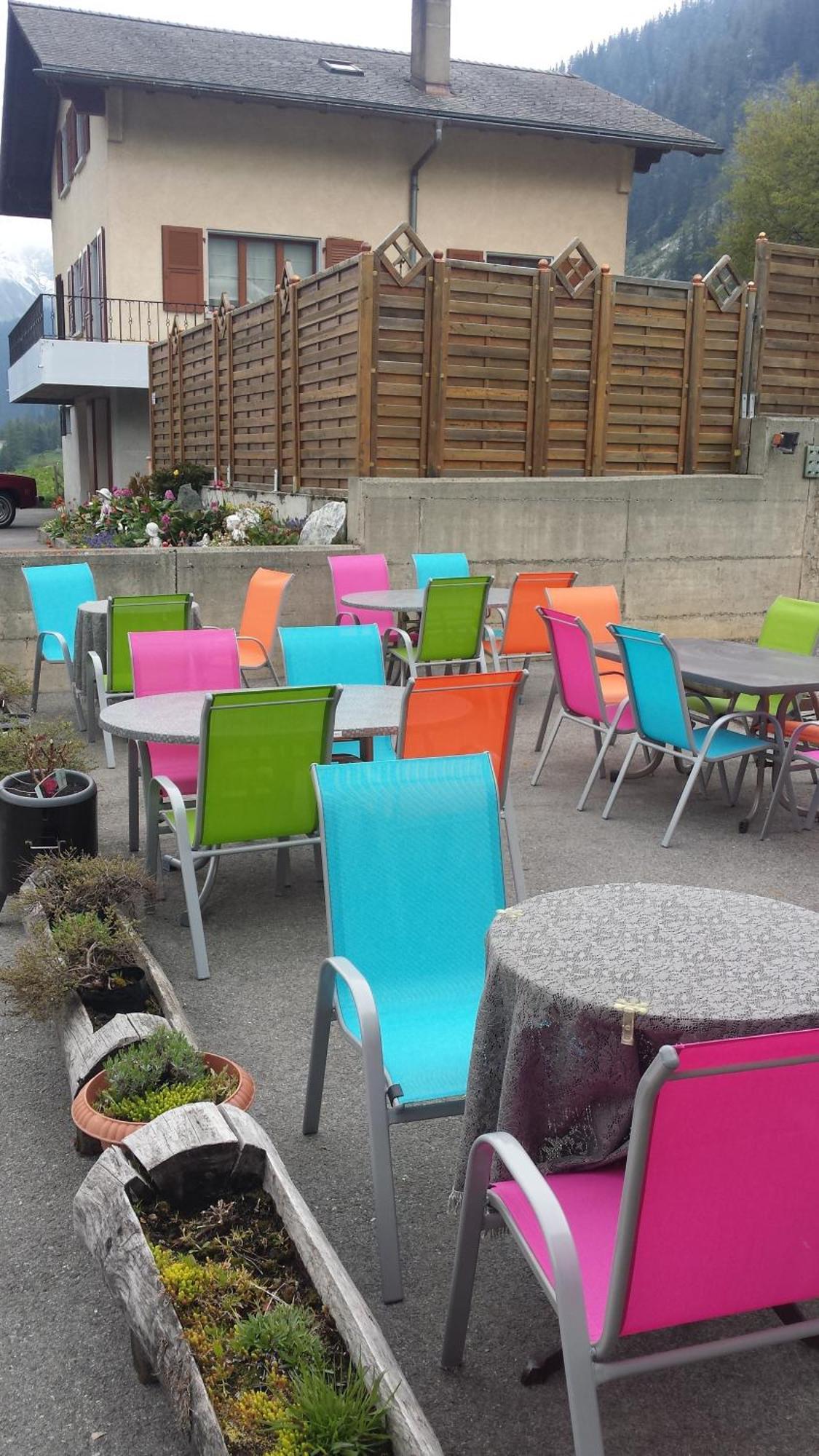Auberge Des Charmettes Bourg-Saint-Pierre Exterior foto