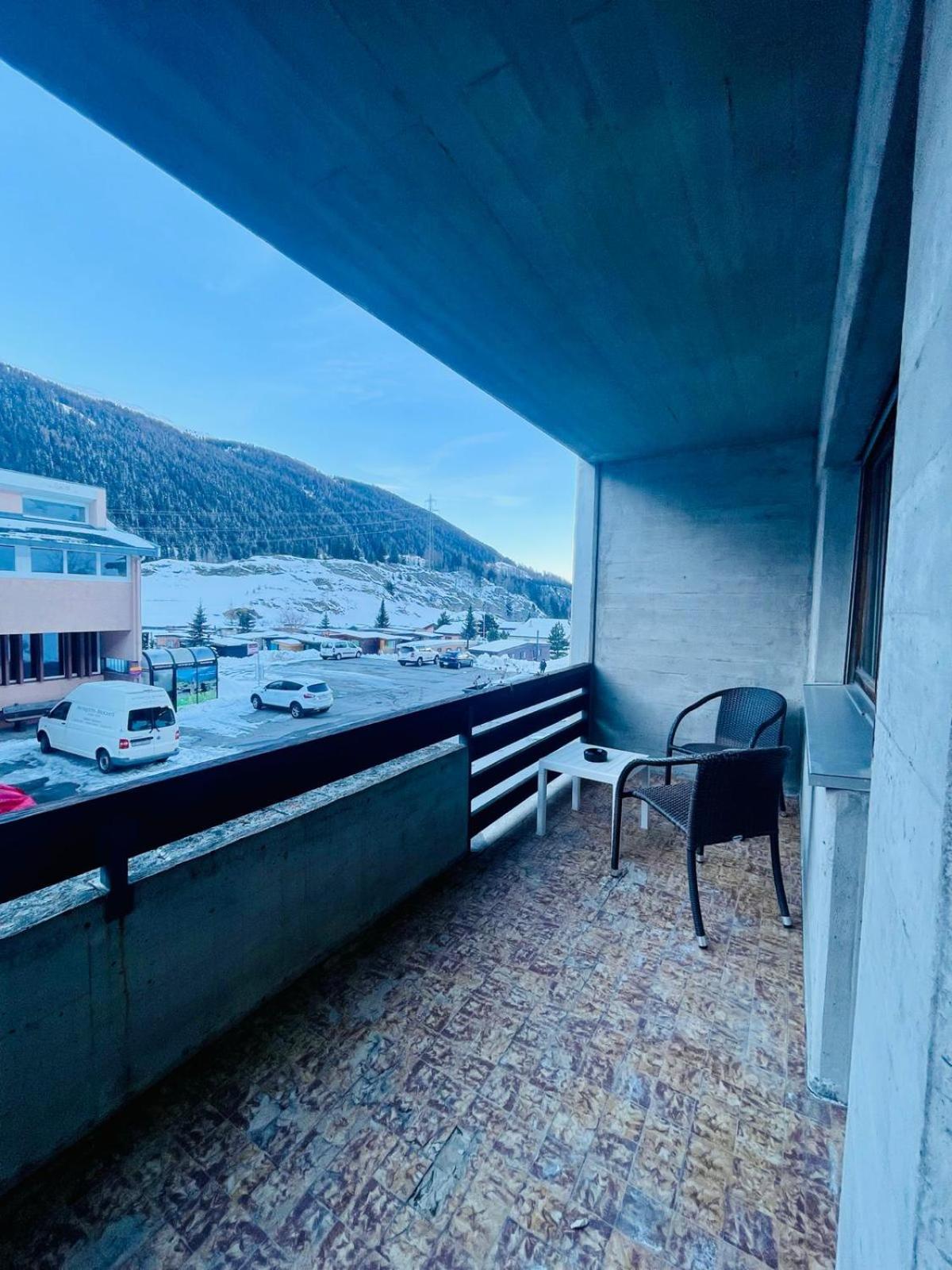Auberge Des Charmettes Bourg-Saint-Pierre Exterior foto